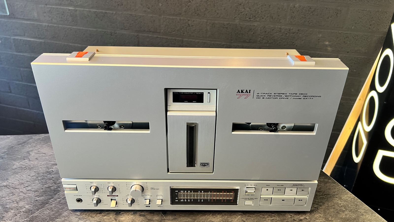 Vintage Akai GX-77 Stereo Reel to Reel bandrecorder 
