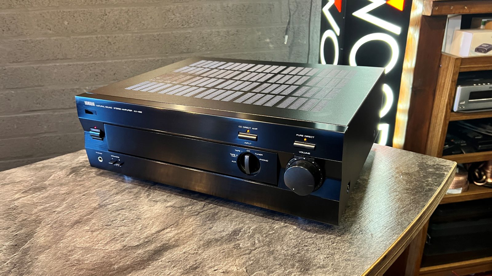 Yamaha AX-492 Natural Sound Stereo versterker