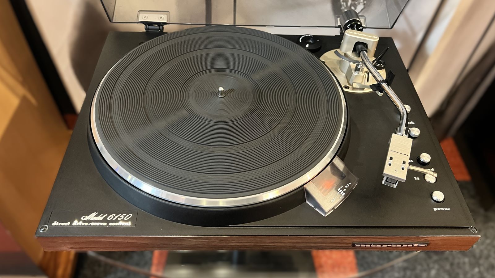 Marantz Model 6150 • Direct Drive Turntable