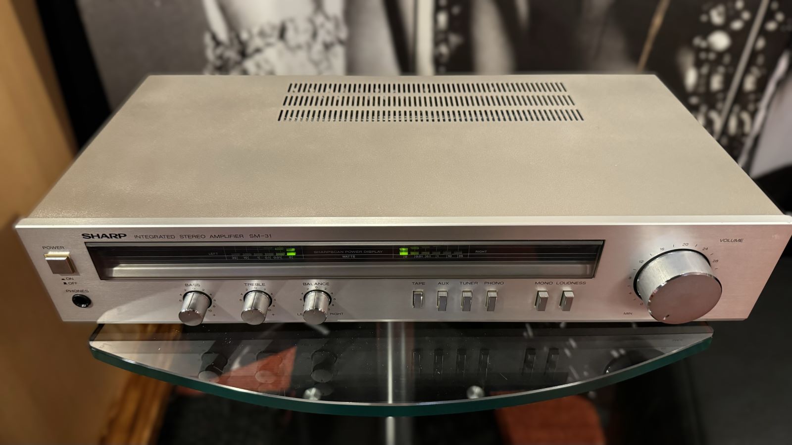 SHARP SM-31 • VINTAGE 80's Stereo versterker 